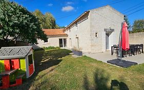 Le gîte de Malécot Gîte familial de 5 personnes